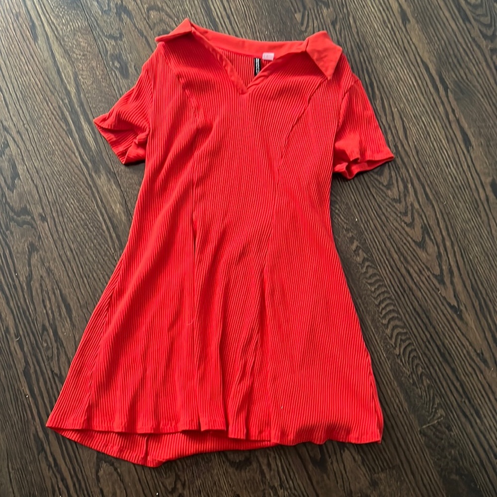 Red short sleeve dress-H&M